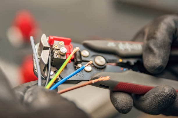 Best Local Electrician Companies  in Edwardsvle, IL